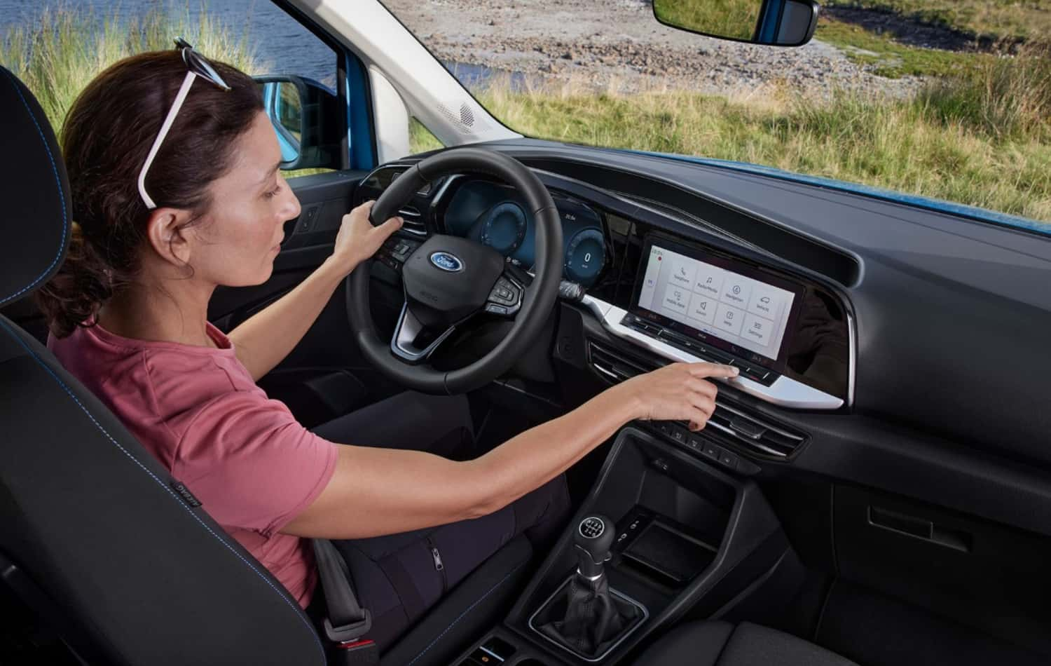 tecnología avanzada Ford Tourneo Connect